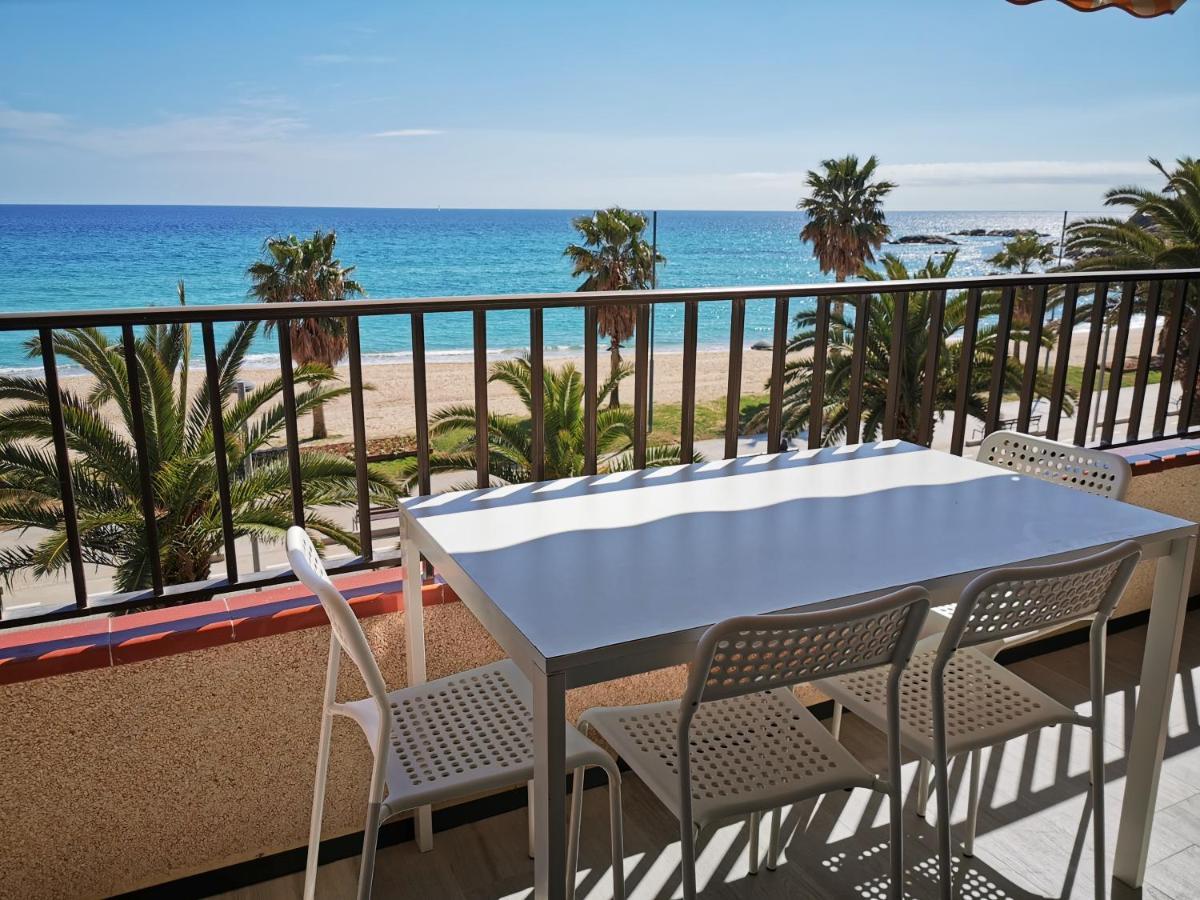 Apartaments Primera Linea Torre Valentina سان أنتوني دي كالونخي المظهر الخارجي الصورة